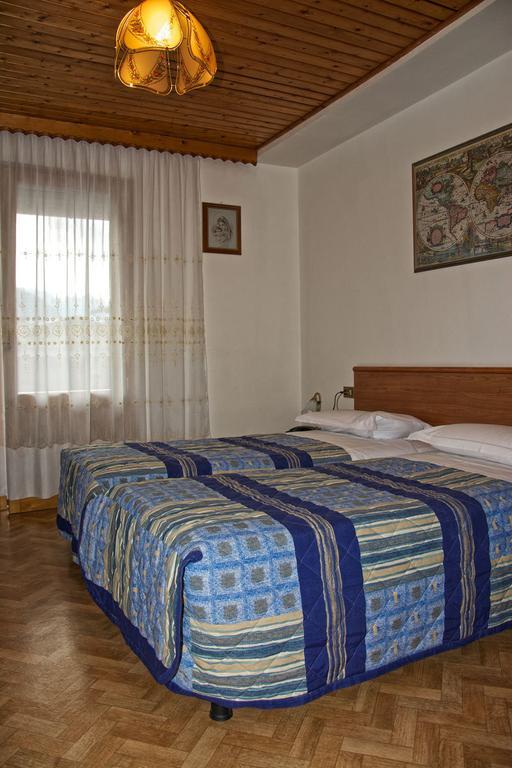 Albergo Ristorante Iris เอารอนโซ ดิ คาโดเร ห้อง รูปภาพ