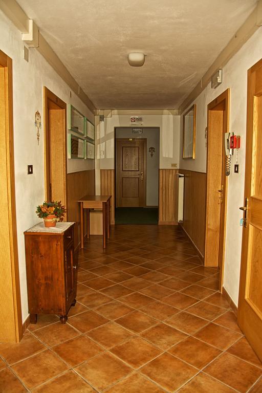 Albergo Ristorante Iris เอารอนโซ ดิ คาโดเร ภายนอก รูปภาพ